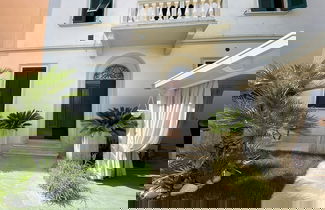 Foto 1 - Seafront Building With Private Parking Space-rif Ross2m