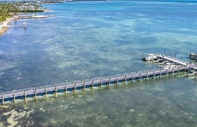 Beautiful Unit In One Of The Most Prestigious Condo Complex In Islamorada 2 Bedroom Condo by RedAwning - Foto 35