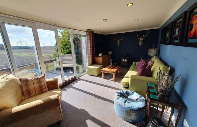 2 Bed Chalet Sleeps 5 - Pets, Parking, Sea Views - Foto 16