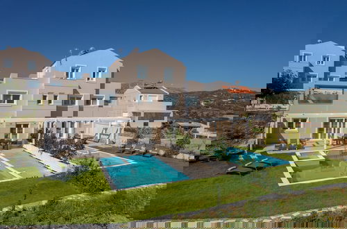 Foto 2 - Blue Hills Villas by Estia Yellow 2