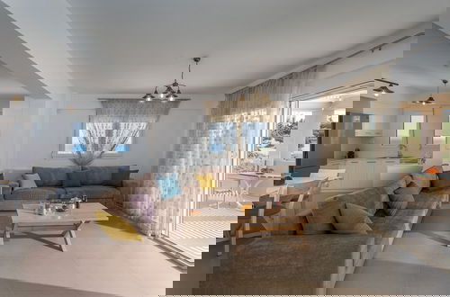 Foto 5 - Blue Hills Villas by Estia Yellow 2