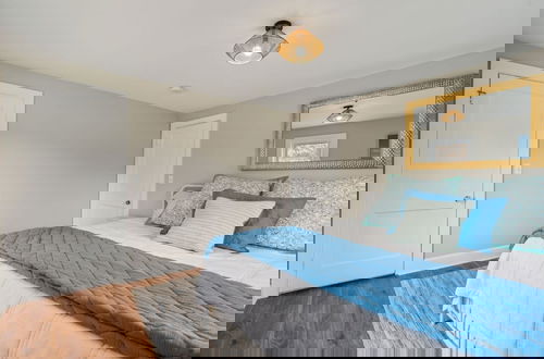 Photo 4 - The Coastal Nest Stay for 5!