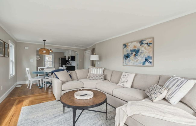 The Coastal Nest Stay for 5! - Foto 11