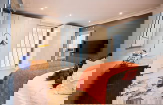 Photo 2 - The Chelsea Gem - Charming 1bdr With Balcony