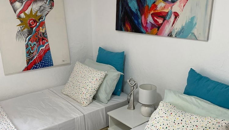 Foto 1 - Captivating 3-bed Villa in Antas