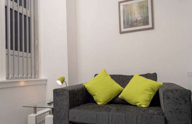 3-bedroom Apartment by Eden Project - Free Parking - Foto 17