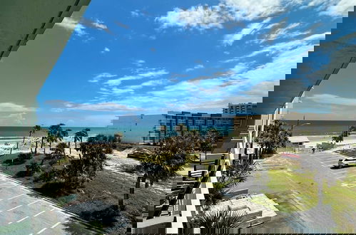 Photo 14 - Beach Tropical Oasis