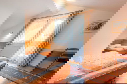 Foto 3 - Lovely Holiday Home With Ski-storage