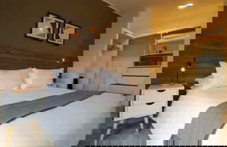 Photo 2 - w Majestic 2BR w Modern Balcony in Miraflores