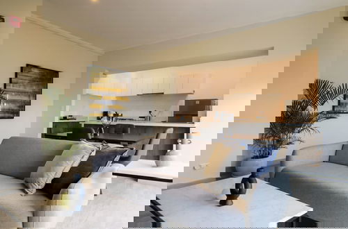 Photo 4 - w Majestic 2BR w Modern Balcony in Miraflores