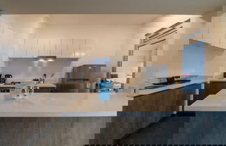 Photo 3 - w Majestic 2BR w Modern Balcony in Miraflores