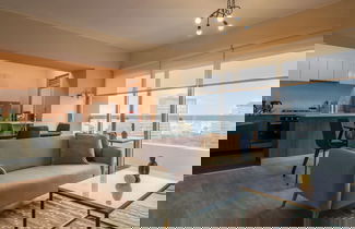 Photo 1 - w Majestic 2BR w Modern Balcony in Miraflores