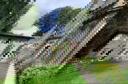 Photo 1 - Taypark Garden View Apartment