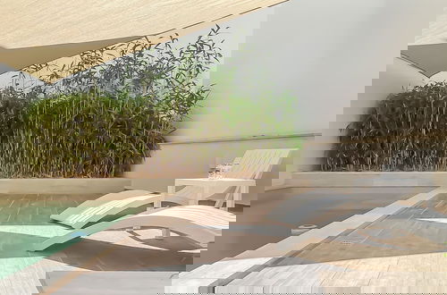 Foto 5 - Modern Beautiful Pool And Sea Apt Qawra