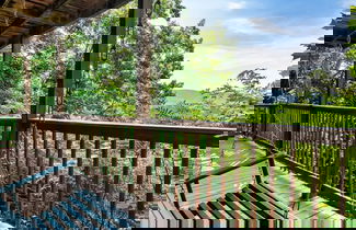 Foto 2 - Stunning Mountain Views Hot tub Firepit Arcade