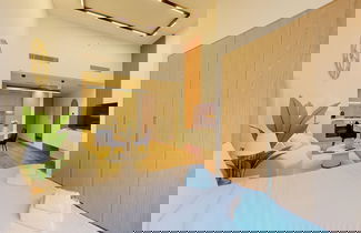 Photo 3 - JVC - Oakley Square Residences B015