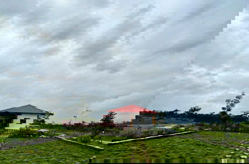 Foto 1 - Karjat Hills