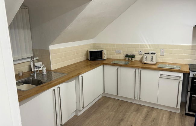 3 bed Cozy Antrim Apartment With Great Views - Foto 8