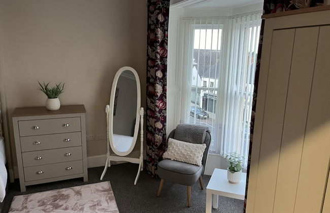 3 bed Cozy Antrim Apartment With Great Views - Foto 12