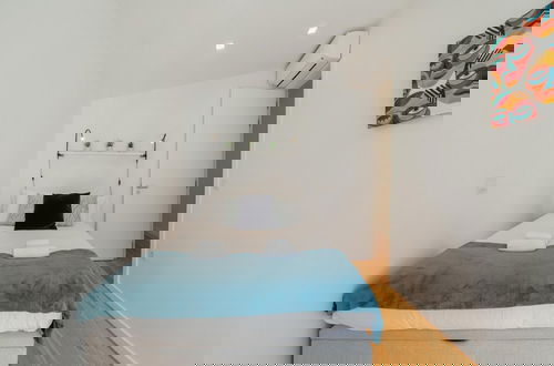 Foto 18 - Courtyard Oporto Design Apartment M