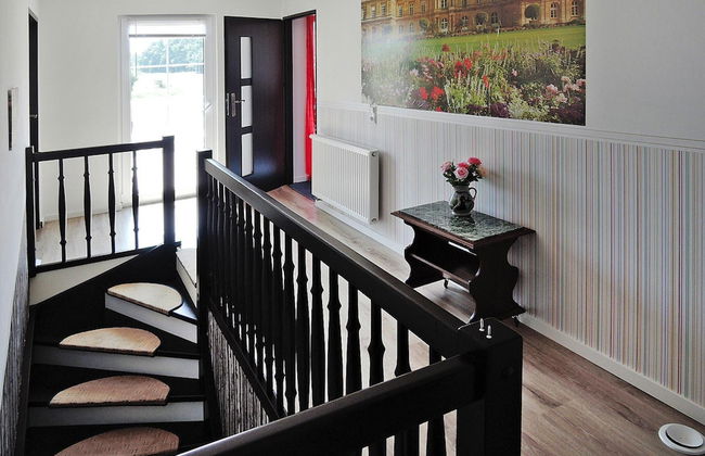 Holiday Home for 10 Person in Nowe Warpno - Foto 13