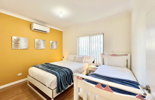 3BR 2 BTH No Stairs Aircon Big Athelstone Home - Foto 8