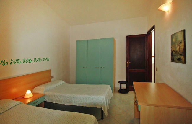Holiday Home in Sardinia Near Red Cliffs - Foto 6