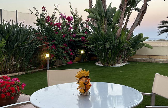 Larnaca Chelidonia Seafront Villa - Foto 19