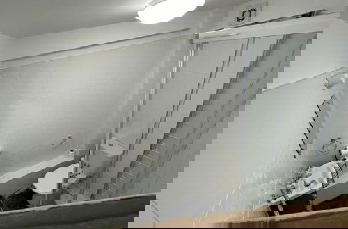 Photo 4 - Apartment - Sleeps 2 - Parking - Wifi