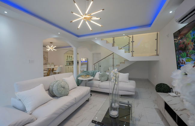 Tuscany Sun Villa at Legacy Townhouse - Foto 14
