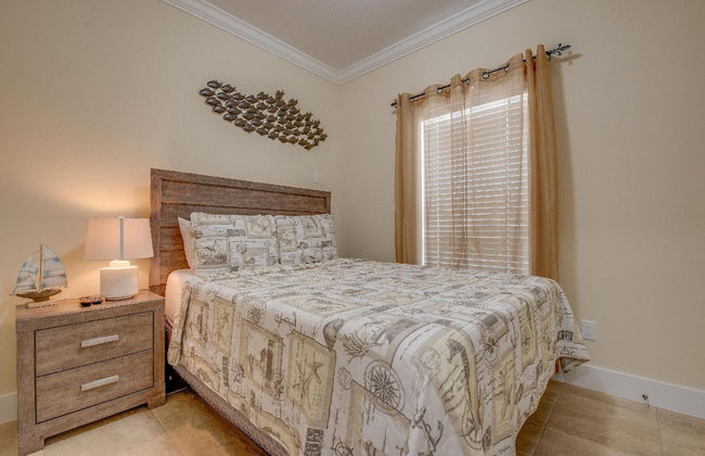 3 Beautiful 4 Bed 3 Bath Pool Home w Free Dock - Foto 28