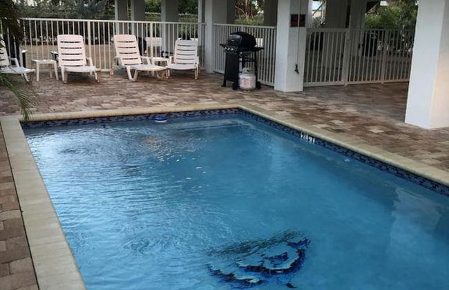 3 Beautiful 4 Bed 3 Bath Pool Home w Free Dock - Foto 13