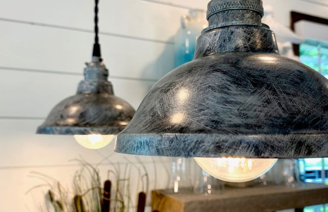 The Shoreline Container Tiny Home 12 min to Magnolia Baylor - Photo 5