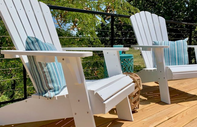 The Shoreline Container Tiny Home 12 min to Magnolia Baylor - Photo 28