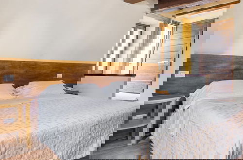 Foto 11 - Stunning Holiday Home in Foligno With Sauna