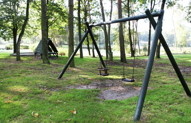 Completely Detached Bungalow in a Nature-filled Park by a Large fen - Foto 46