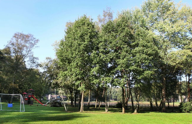 Completely Detached Bungalow in a Nature-filled Park by a Large fen - Foto 41
