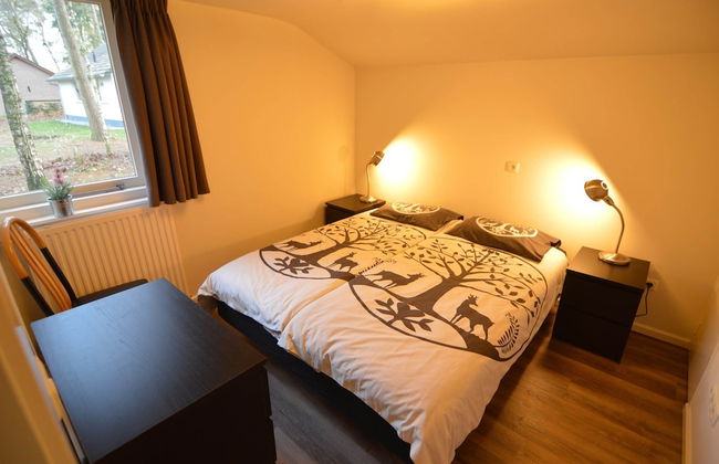 Completely Detached Bungalow in a Nature-filled Park by a Large fen - Foto 11