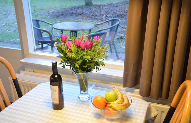 Completely Detached Bungalow in a Nature-filled Park by a Large fen - Foto 59