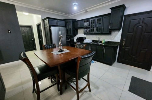 Photo 15 - Impeccable 2-bed Apartment in Kingston With Pool