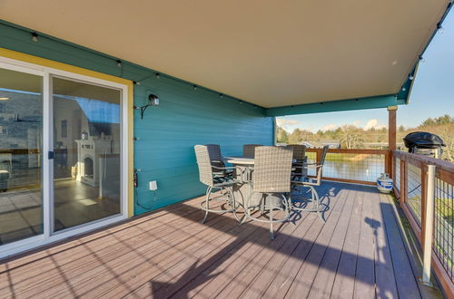 Photo 29 - Canal-front Home in Ocean Shores w/ Dock & Views