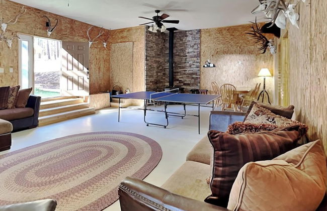 Quiet Mountain Hideaway - Photo 25