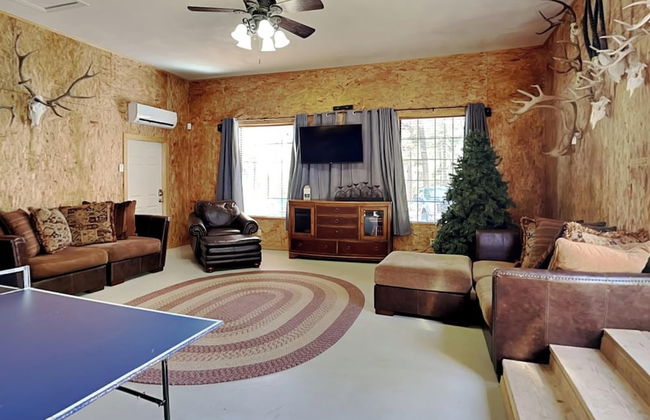 Quiet Mountain Hideaway - Photo 26