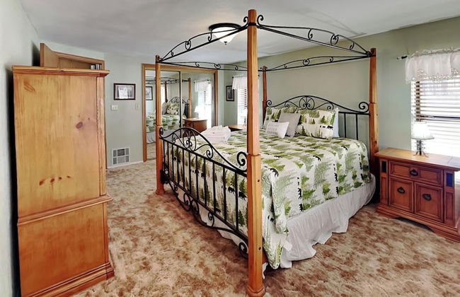 Quiet Mountain Hideaway - Photo 8