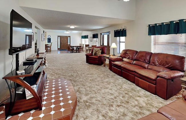 Quiet Mountain Hideaway - Photo 23