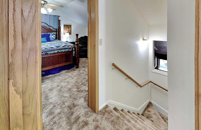 Quiet Mountain Hideaway - Photo 6