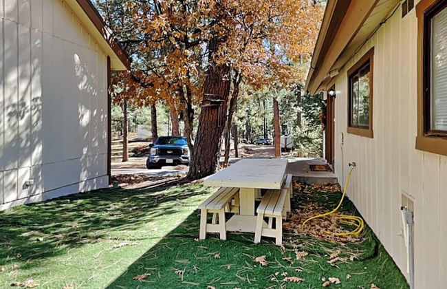 Quiet Mountain Hideaway - Photo 12