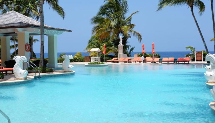 Photo 1 - Luxury 1-bed Apartment in Montego Bay