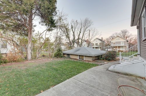 Photo 17 - Charming Cincinnati Home w/ Spacious Deck