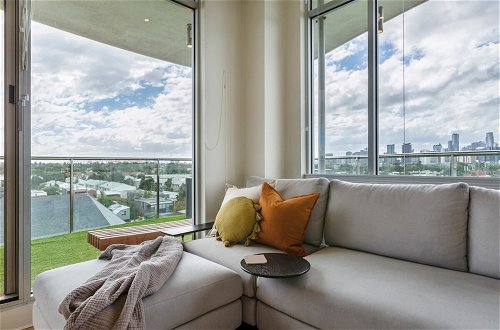 Foto 15 - Stunning View 2-bed in Port Melbourne w/ Parking